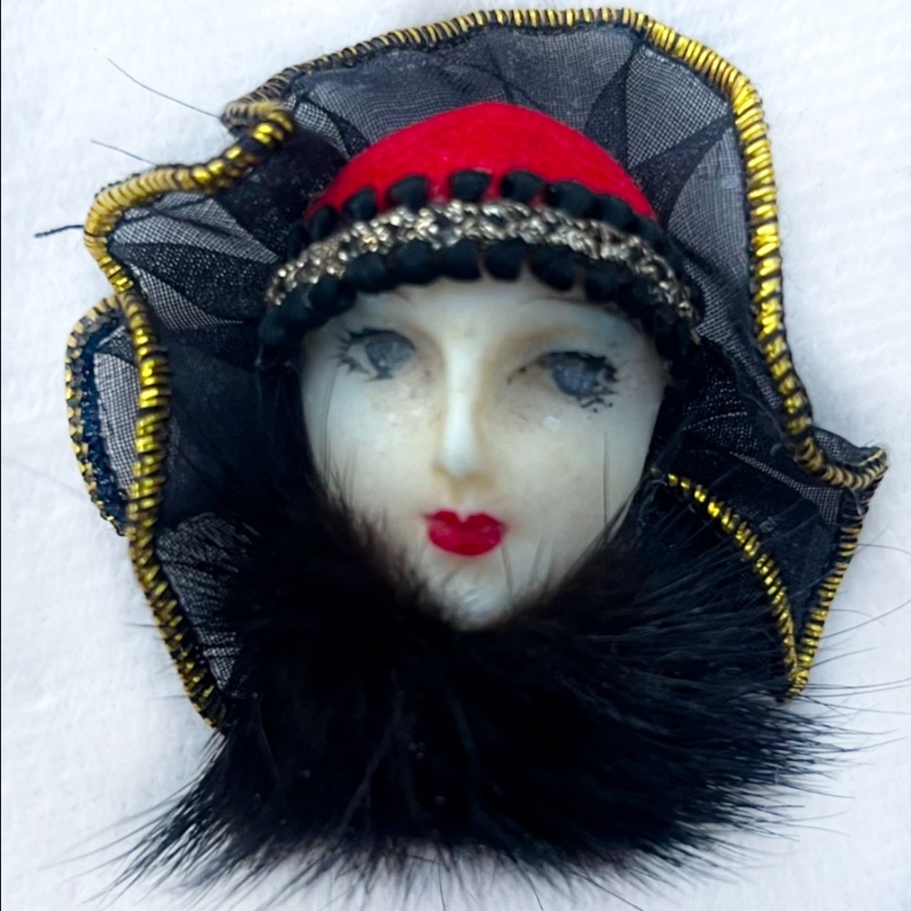 Vintage Porcelain Face Flapper Hand Painted Mink Brooch